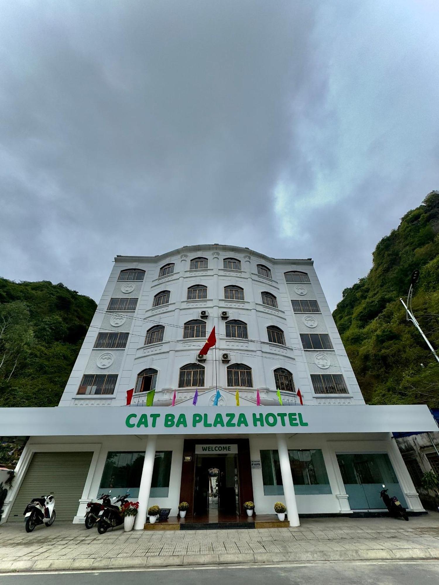 Cat Ba Plaza Hotel Dong Khe Sau Exterior photo